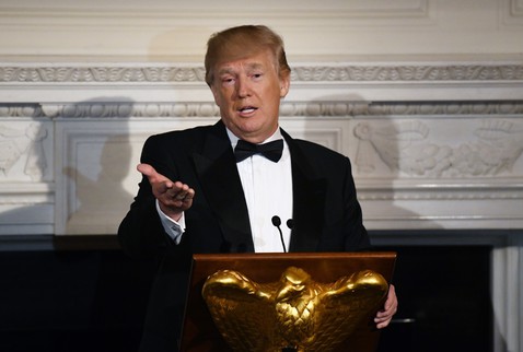 С вещами на выход: Трамп заявил, что Мелания станет следующей, кто покинет Белый дом