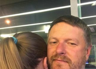 Евгений Кафельников подтвердил, что у него роман с Алесей