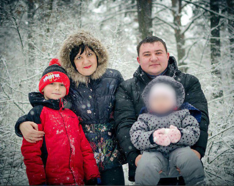 Выжившему при пожаре в Кемерово мальчику рассказали о гибели родителей и сестры