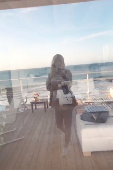 Светлана Лобода показала свою американскую виллу у океана